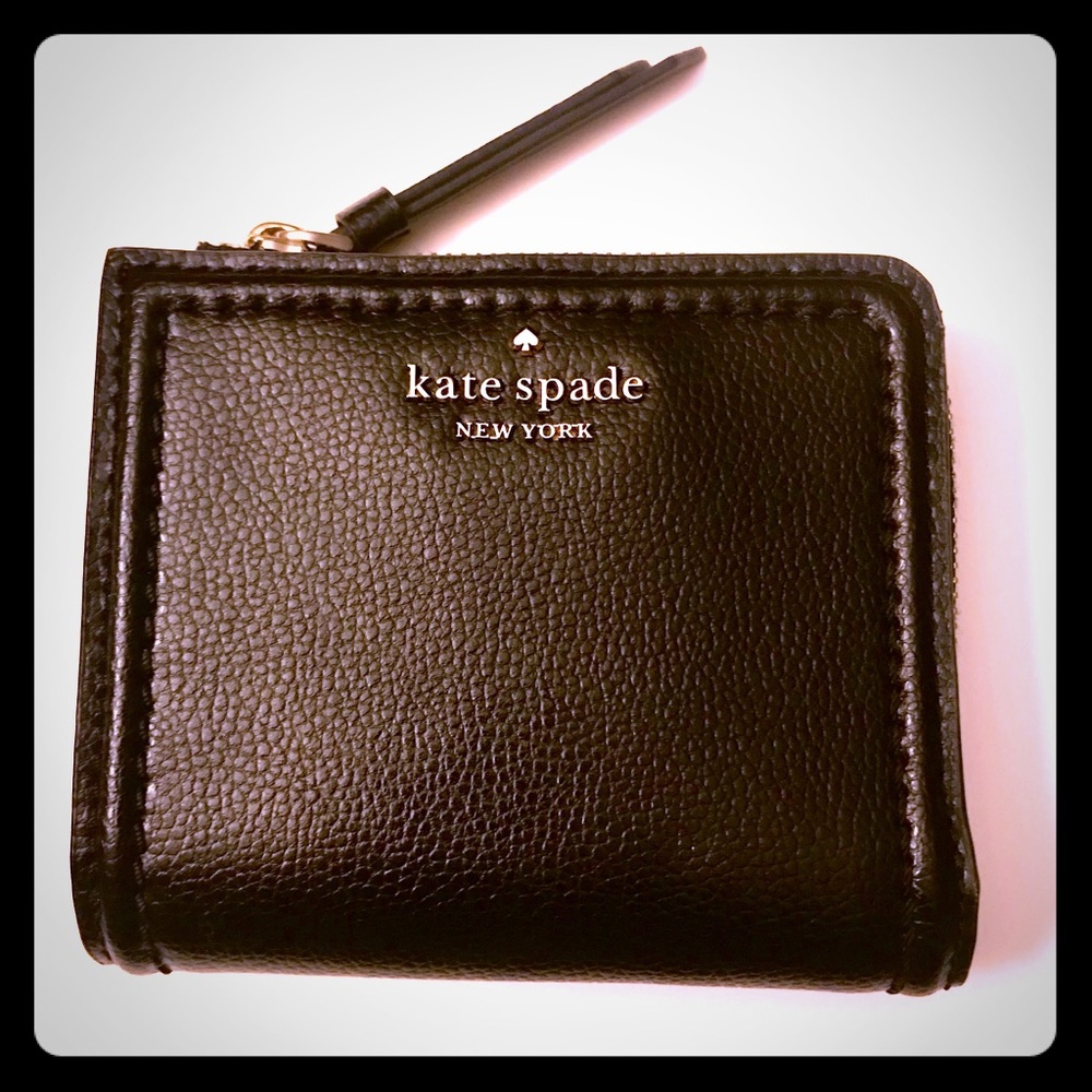 NWT Kate Spade ♠️ black leather wallet